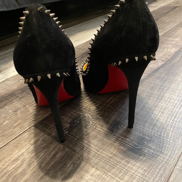 Christian Loubotin Anjalina 100m Suede - Picture 3 of 3